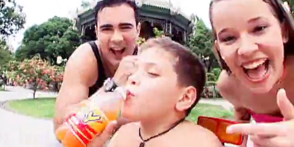 O PARÁ BEBE FLY - BANDA TANAKARA (2004)